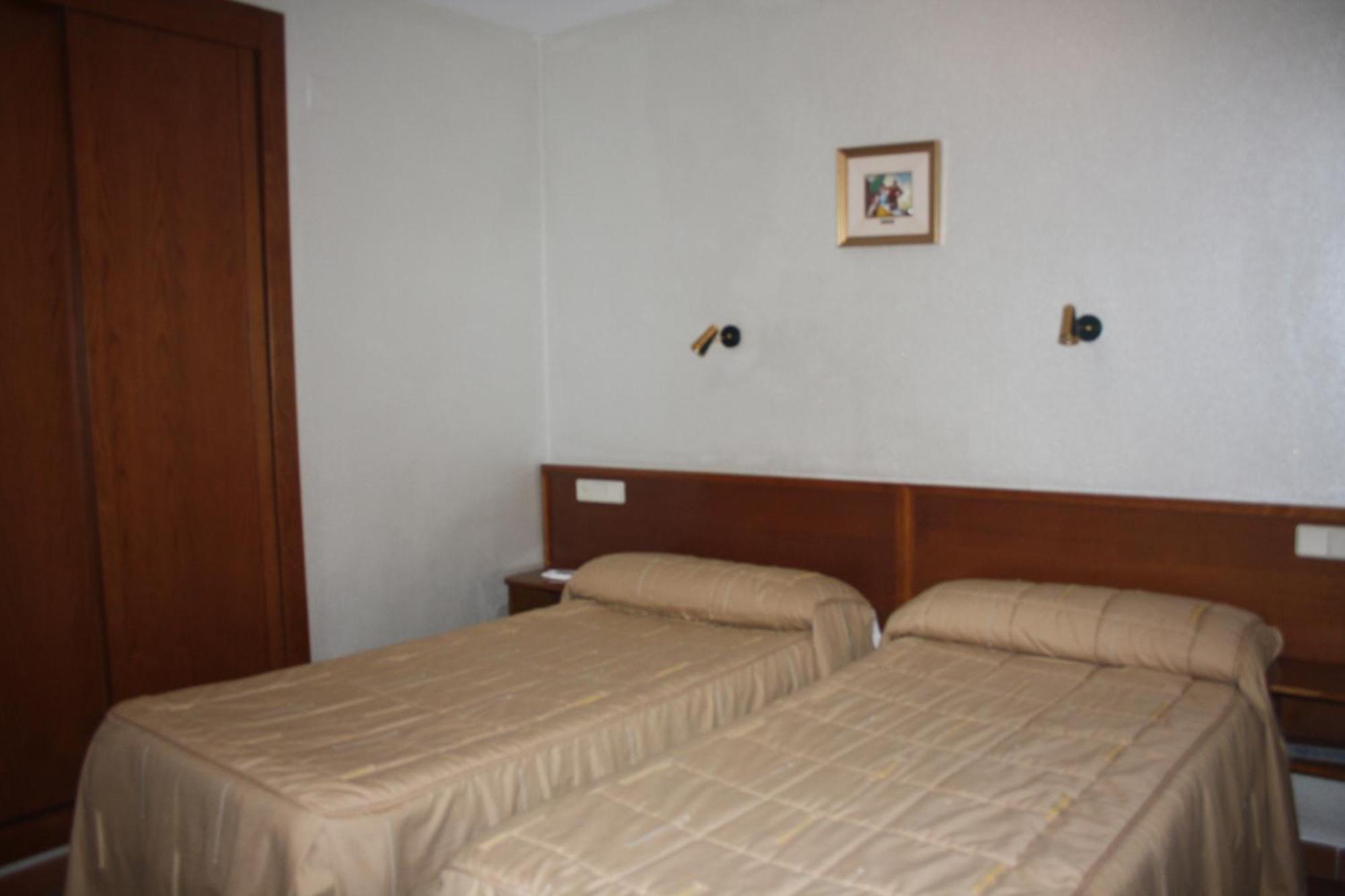 Apart-Hotel Selva Nevada La Virgen de la Vega ห้อง รูปภาพ