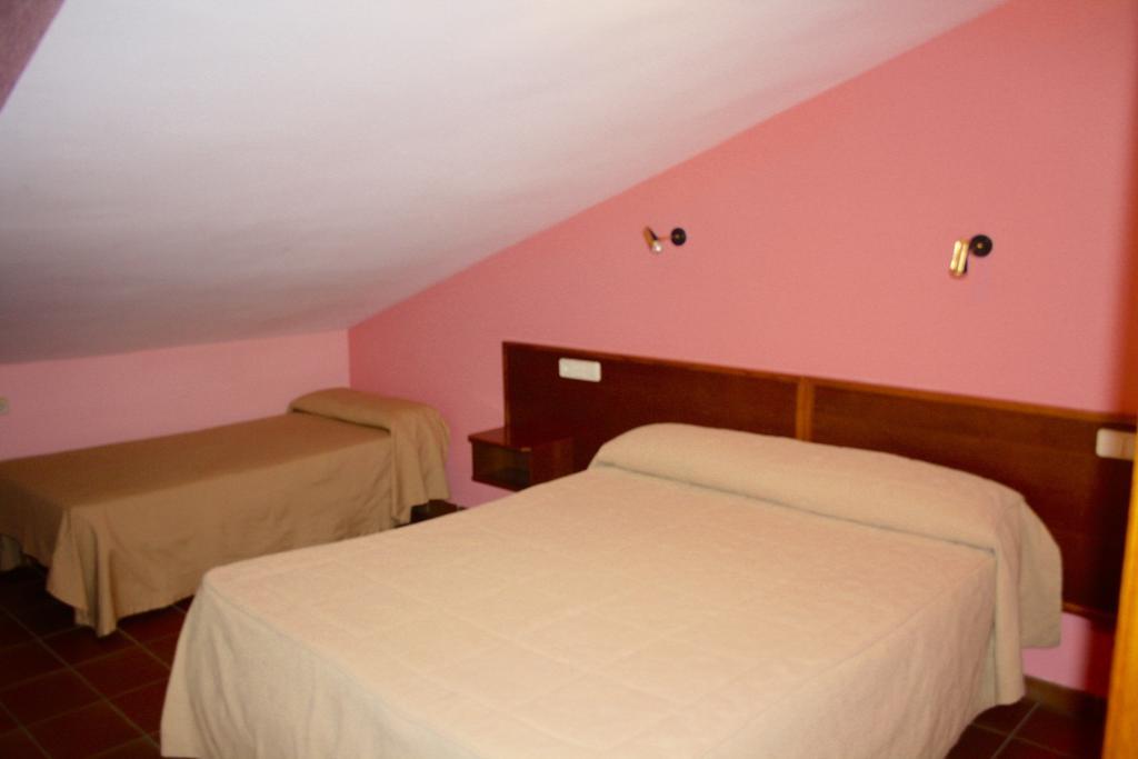 Apart-Hotel Selva Nevada La Virgen de la Vega ภายนอก รูปภาพ